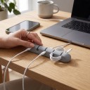 Organizator de cabluri din silicon cu 5 găuri 116 x 22 x 17 mm Suport autoadeziv pentru cabluri de până la 5 mm Gri Pentru birou și mașină 3