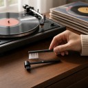 Sada na čištění vinylových desek Kartáč 127 x 45 mm s průhledným krytem Kartáček na hrot přenosky Černá Pro gramofony a LP desky 8