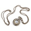Mini Taschenuhr mit Deckel und Fenster 2,4 cm Quarz Römische Ziffern Kette 78 cm Vintage Stil Unisex 2