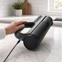 Bezdrôtový ručný vysávač do auta 21 kPa 2400 mAh Bezkartáčový motor Pätistupňová filtrácia USB-C Čierny Pre auto i domácnosť 7