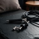 Posuvný kapodastr na kytaru 9,8 x 4 cm se 6 trsátky 0,96 mm rolling capo s pružinami rychlá změna tóniny během hry 8