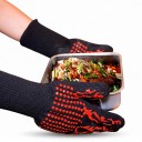 Gants de protection avec éléments antidérapants Longueur 33 cm Cinq doigts avec manchon allongé Matériau tricoté Motif flammes 8