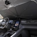 Sluneční clona deštník na čelní sklo auta 142 x 80 cm Kroužek místo rukojeti Výřez pro zrcátko Stříbrná a černá Ochrana interiéru 3