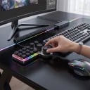 Kabelová makro klávesnica 12 kláves a 4 otočné gombíky USB-C Mechanické spínače Hot swap RGB podsvietenie pre hry a strih 2