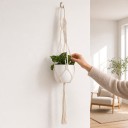 Hamac en macramé pour pot de fleurs avec une longue anse et un motif tressé croisé de 105 cm Corde en fibres végétales Blanche Décoration Boho 5