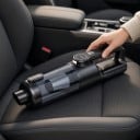 Bezdrôtový vysávač do auta Bezkartáčový motor 100 W Batéria 3 x 2000 mAh Digitálny displej Sada 11 nadstavcov Nádoba 450 ml Čierna Do auta 4