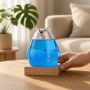 Bouřkové sklo Storm Glass ve tvaru ledního medvěda 8 x 12 cm Skleněný barometr s krystaly na dřevěném podstavci Dekorace 3
