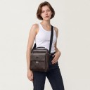 Herre skuldertaske med topgreb 21 x 24 x 9 cm Crossbody taske i kunstlæder med flere lommer Vandafvisende 6