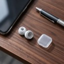 Et par erstatningssilikonepropper til AirPods Pro og AirPods Pro 2 Størrelse L 14 mm Med ventilationshul Hvide og æske 3