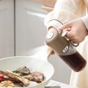 Lasinen öljysumutin 180 ml kahvalla ja vivulla Raidoitettu lasi Öljysumutin oliiviöljylle grilliin ja friteeraamiseen 5