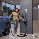 Tragbare Ladestation für Elektroautos Typ 2 7,2 kW 32 A 1-phasig Kabel 5 m WiFi und Bluetooth App CEE Stecker Schwarz Zuhause Wallbox 2