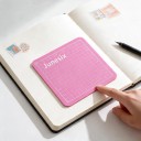 Lille skæreunderlag 8 x 8 cm i PVC med en tykkelse på 3 mm og en dobbeltsidet centimeter gitter til skæring af papir og washi tape 6