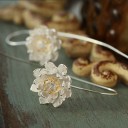 Boucles d'oreilles pour femmes avec des fleurs 8
