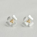 Boucles d'oreilles pour femmes avec des fleurs 9