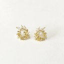 Boucles d'oreilles à clou pour femmes avec des feuilles 3