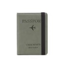 Resefodral för pass och dokument med elastiskt band Fodral av PU-läder med texten Passport och motiv av ett flygplan 14,6 x 11 x 1 cm 1