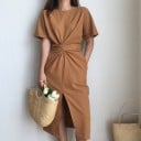 Vestido de mujer con abertura 1