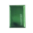 Fodral för resepass i PU-läder Glänsande metallisk yta Texten Passport på framsidan Sydda kanter Mått 14 x 9,6 cm 6