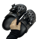 2 unidades de decoración para crocs en forma de lazos de piel PU brillante, adornos para zapatos crocs, complemento para personalizar 8