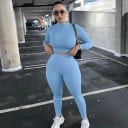 Dámský crop top s dlouhým rukávem a legíny B872 12