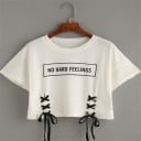 Biały crop top damski ze sznurowadłami 3