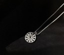 Kvinnors delikat halsband med hänge 1