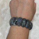 Kvinnors massivt armband H418 2