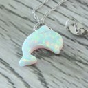 Damhalsband med en delfin 3