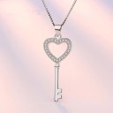 Nyckelhalsband för kvinnor D580 2