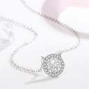 Damhalsband med cirkulärt hänge D770 1