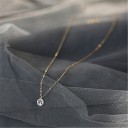 Damhalsband med kristall M26 1