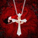 Damhalsband med kors D161 7