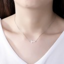 Damhalsband med kors G547 2