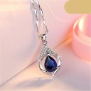 Damhalsband med safir 1