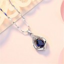 Damhalsband med safir 2