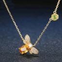 Damhalsband med ett bi M121 3