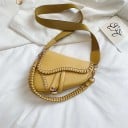 Damernas crossbody-väska i sadelform Bred textil- och flätad rem Dekorativt flätad kant PU-läder och polyester 17 x 15 x 6 cm 5