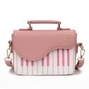 Dams crossbody-väska med motiv av pianotangenter och violinklyfta Handtag för handen och rem över kroppen PU-läder och polyester 20 x 15 x 8 cm 3