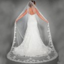 3 m Cathedral Wedding Veil Single Layer Tulle Lace Appliqué Edged with Lace Ivory White Luxury Long Veil 2