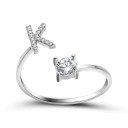 Anello da donna con lettera dell'alfabeto D2398 11