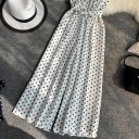 Prickig jumpsuit för kvinnor med knytband i midjan 4