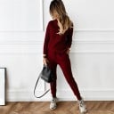 Suéter y pantalón de chándal para mujer 14
