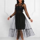 Top y falda de mujer con lunares 5