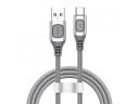 Datový kabel USB / USB-C K685 2
