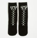 Calcetines infantiles con bordado 3