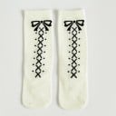 Calcetines infantiles con bordado 4