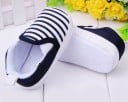 Zapatillas de rayas para niños 5