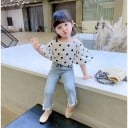 Blusa y jeans de lunares para niñas 3