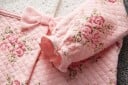 Mono de bebé niña con gorro T2607 5