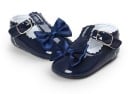 Zapatillas de piel charol para niña 8